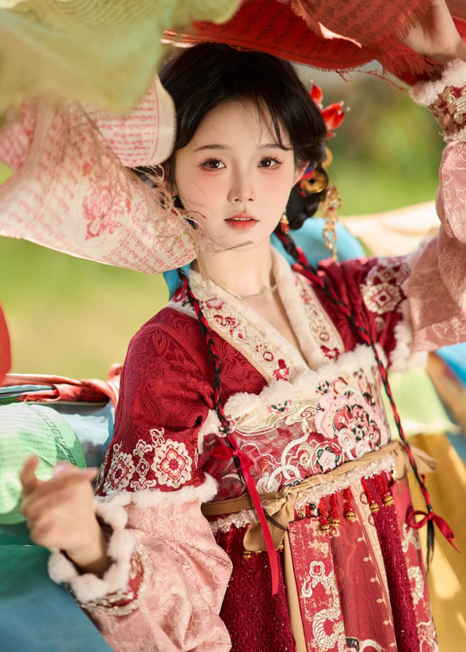 Fortune Snake | 4-Pieces 2025 New Year Hanfu (灵蛇小财神)