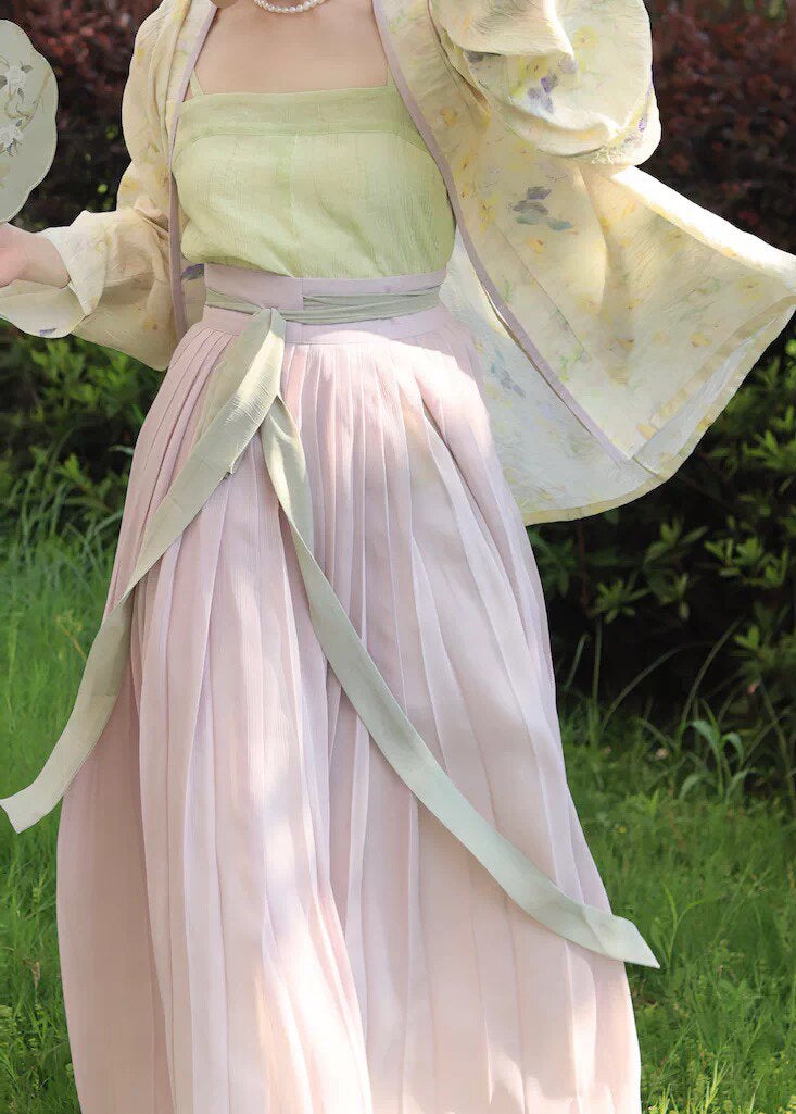 Beloved Summer | 3-Piece Plus Hanfu (爱夏)