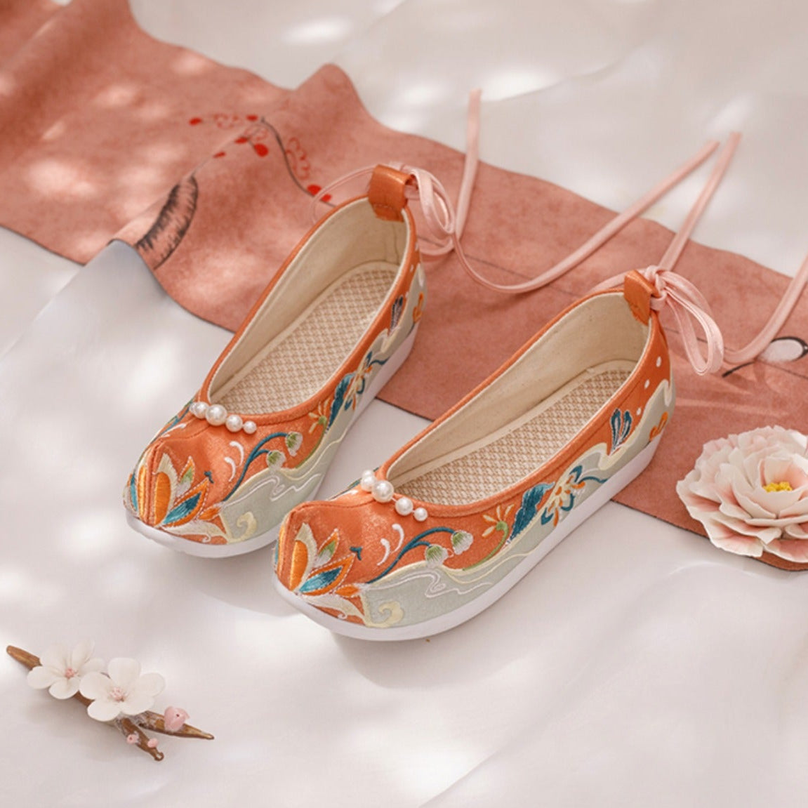 South Lily | Embroidered Shoes(南湘）