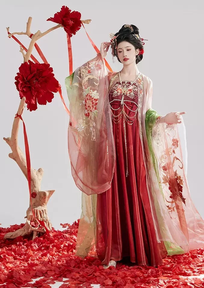 Camellia | 3-Pieces Embroidered Hanfu (山茶)