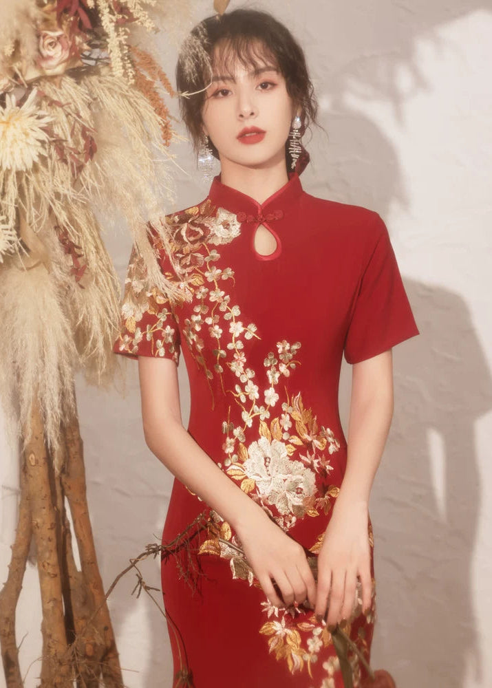 Yong Hua | Embroidered Wedding Bridal Qipao (雍华)