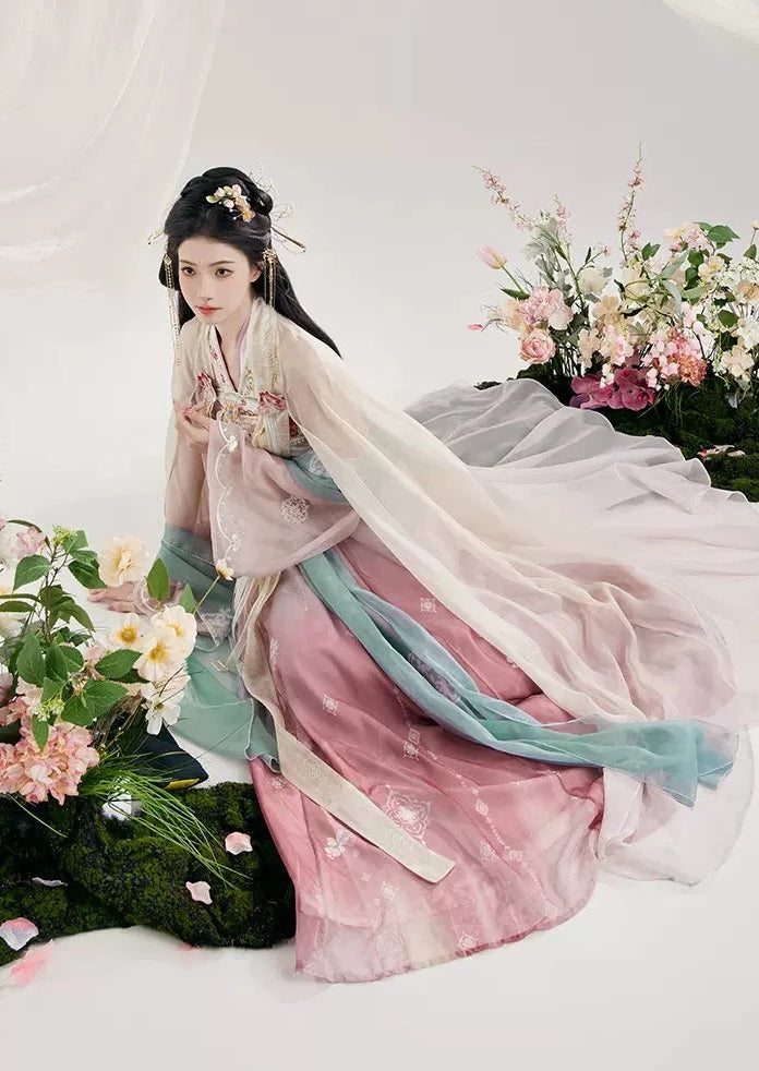 Sweet Peach | 4-Pieces Embroidered Hanfu (桃许春色)