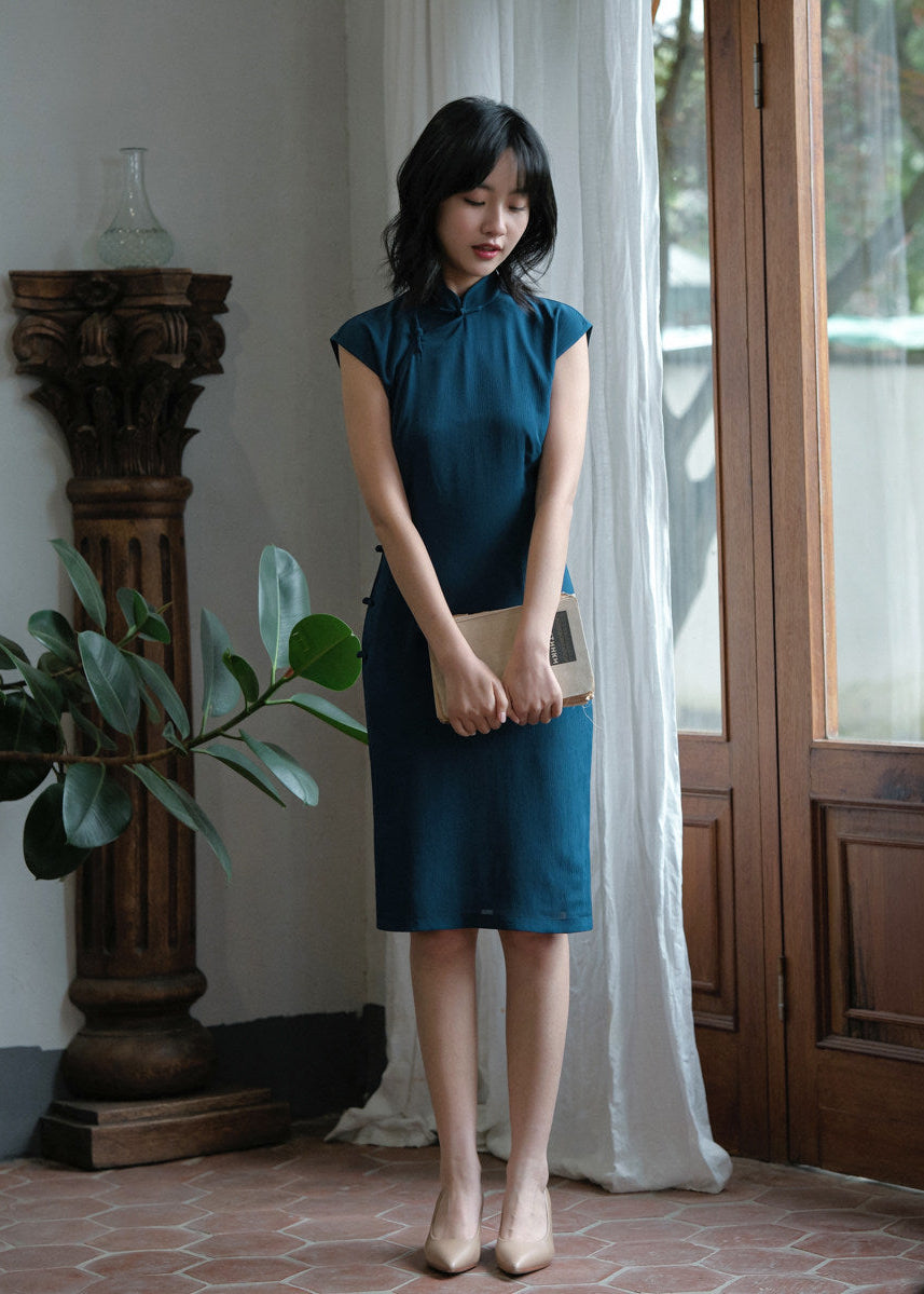 Blueberry | 1930s Hong Kong Style Qipao (蓝莓)