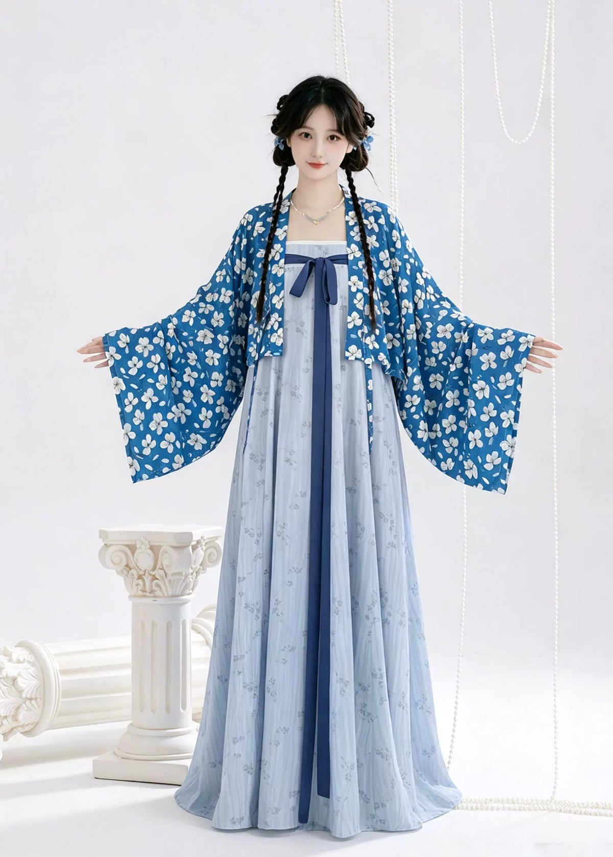 Pear Snow | 2-Piece Plus Hanfu (梨雪)