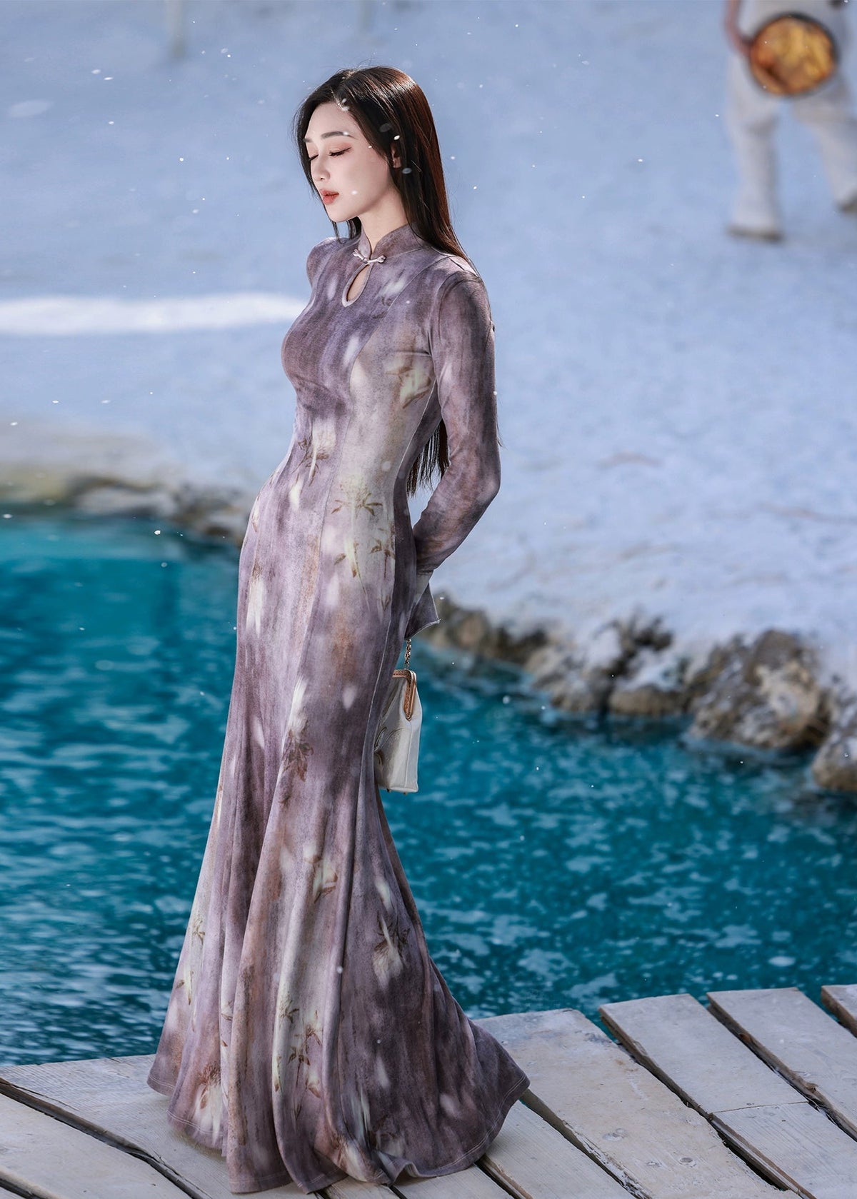 Violet Mist | Modern 2-Piece Qipao Dress (生紫烟)