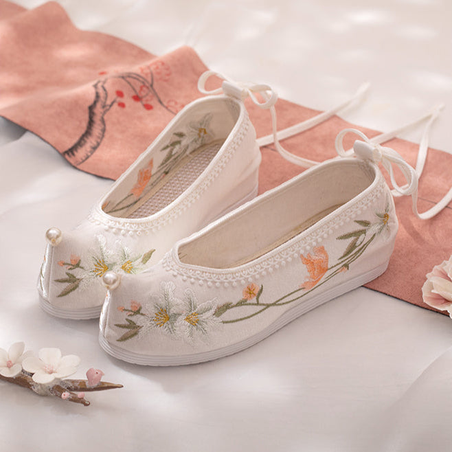 Azure Grace | Embroidered Shoes(青颜）