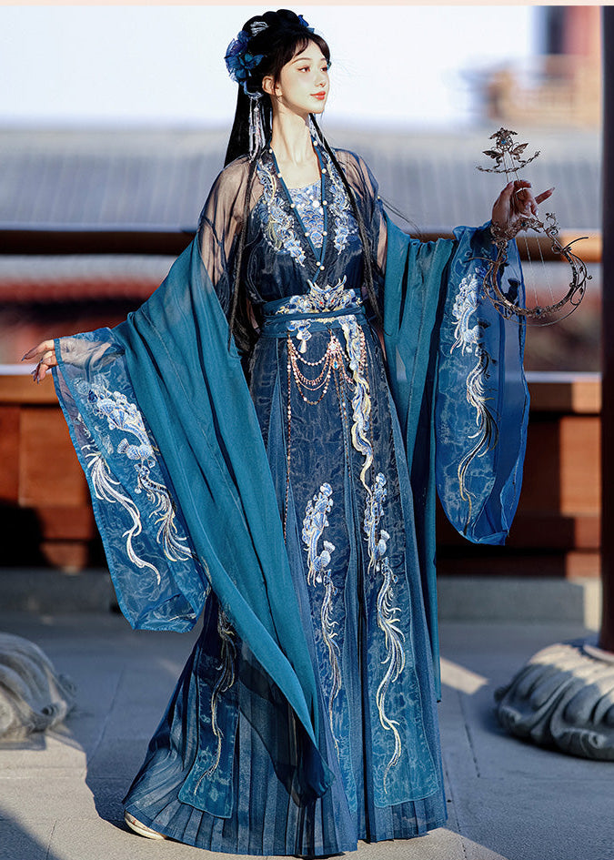 Dragon Queen  | 5-Piece Embroidered Hanfu (西海龙王)