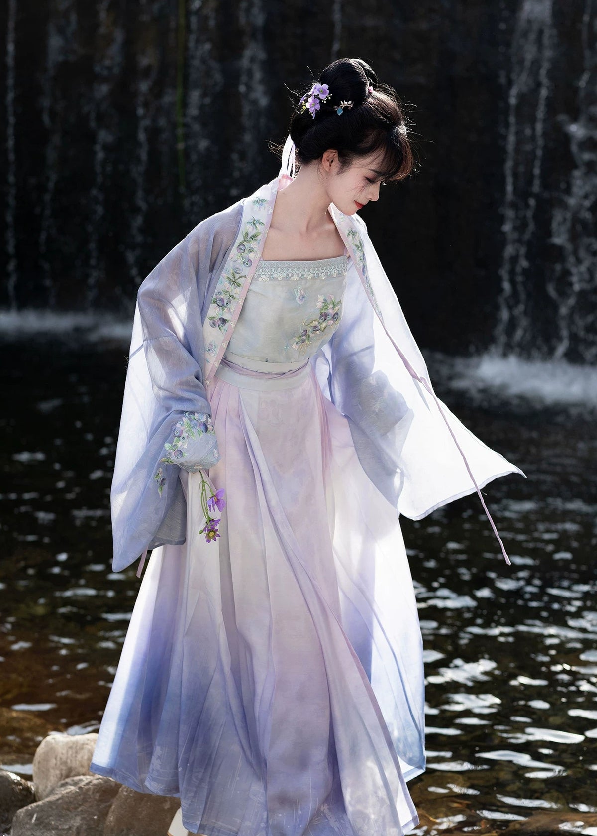 Blueberry | 3-Piece Plus Hanfu (蓝莓)