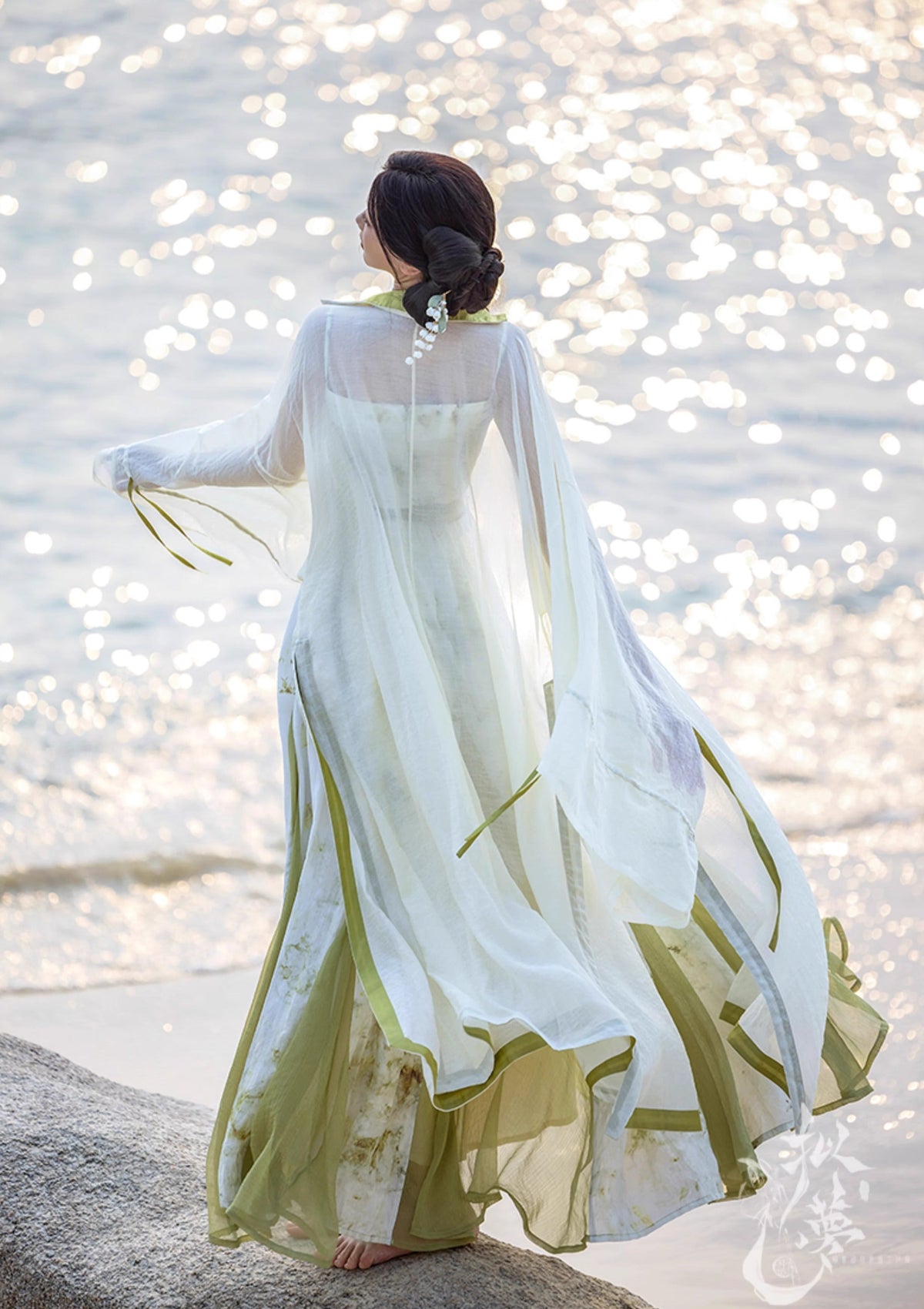 Jade Tree | Modern 3-Pieces Hanfu (青玉案)