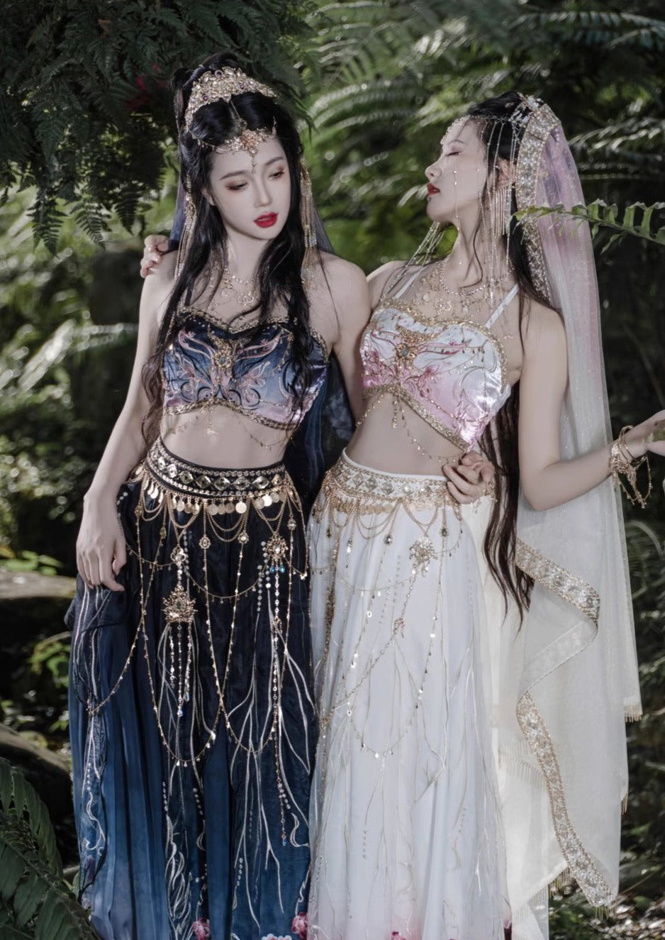 Elfo de la luz de la luna | Vestido bordado de Dunhuang (蝶骨)