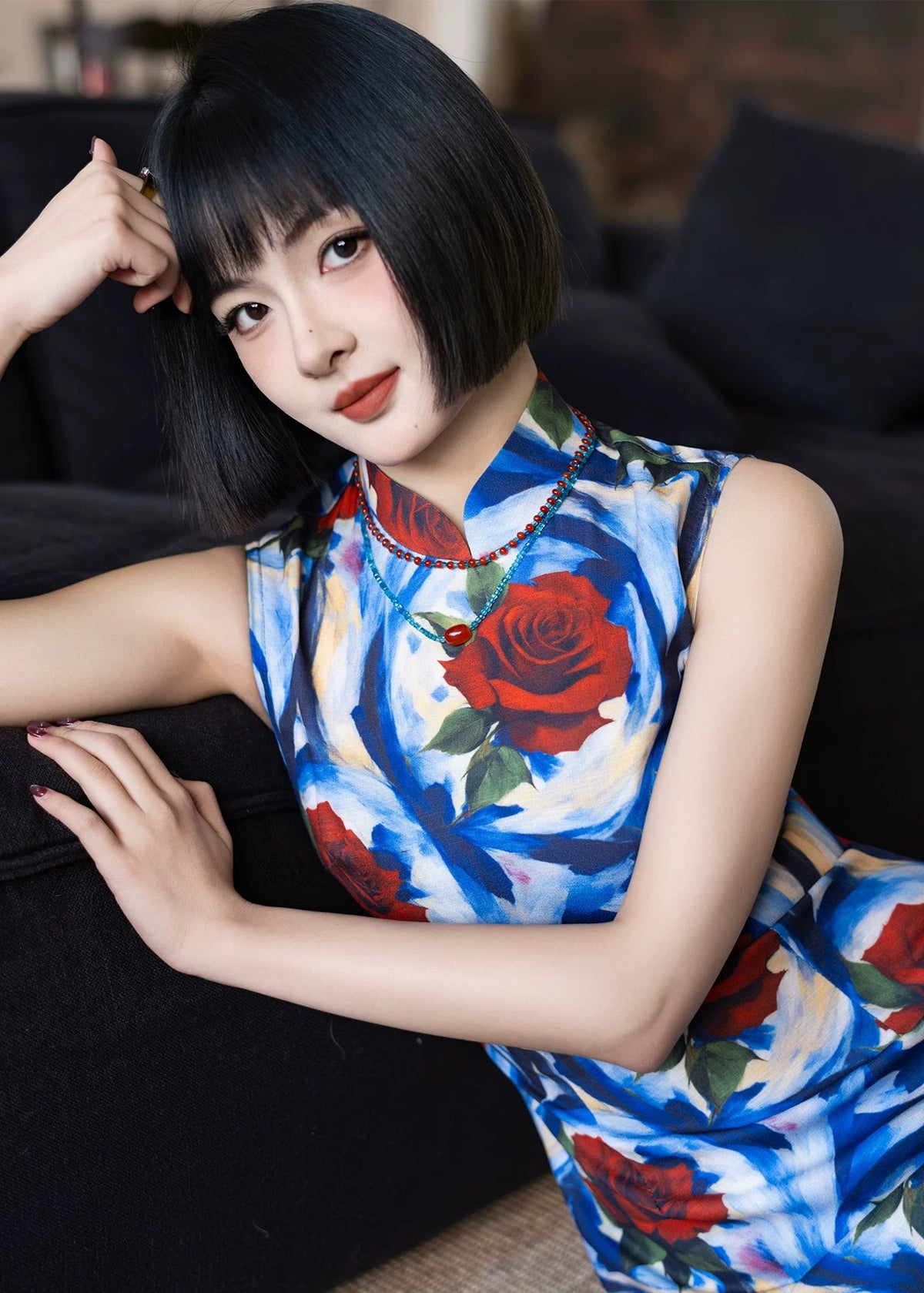 Kisses Everywhere | Rose Modern Qipao (处处吻)