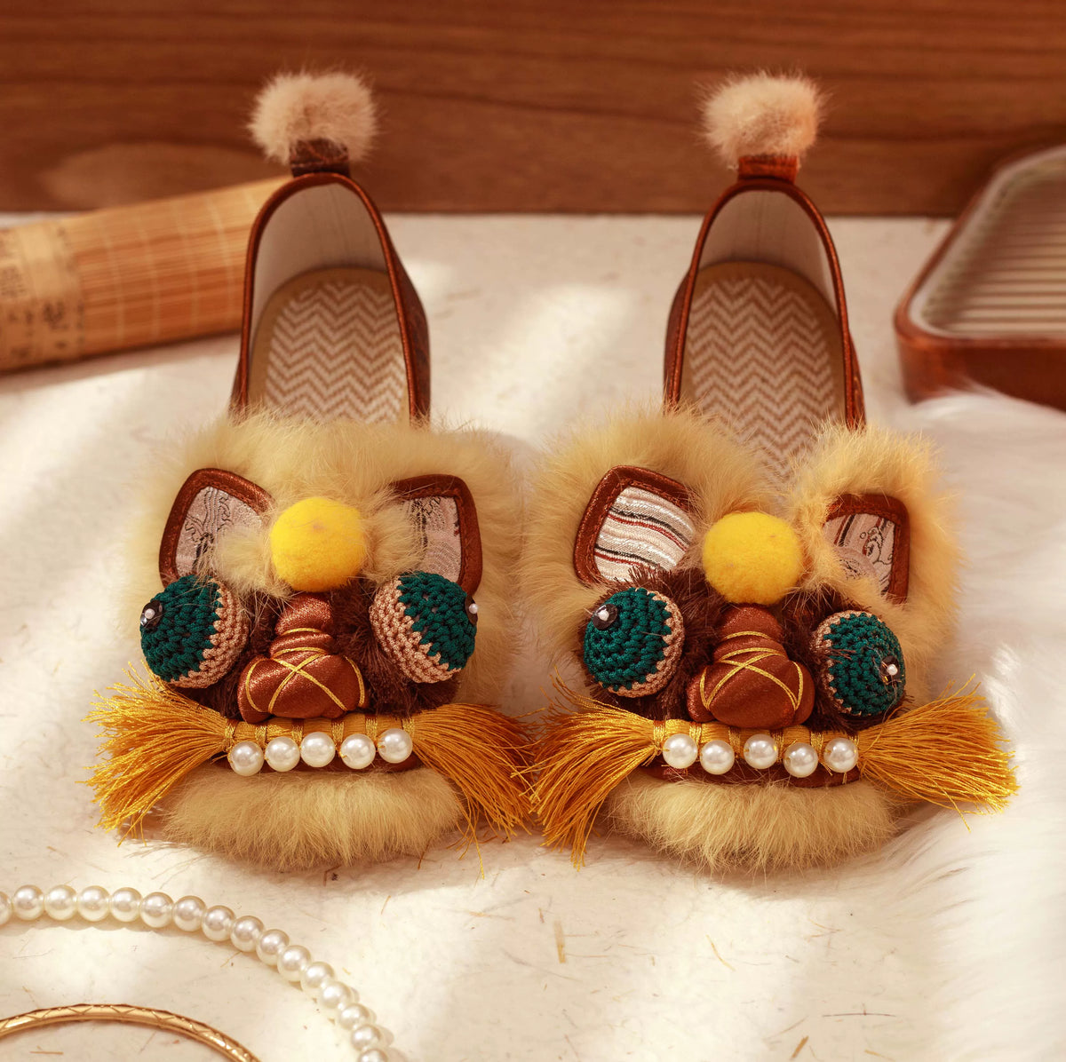 Lucky Tiger | Real Rabbit Fur Embroidered Shoes(福虎)