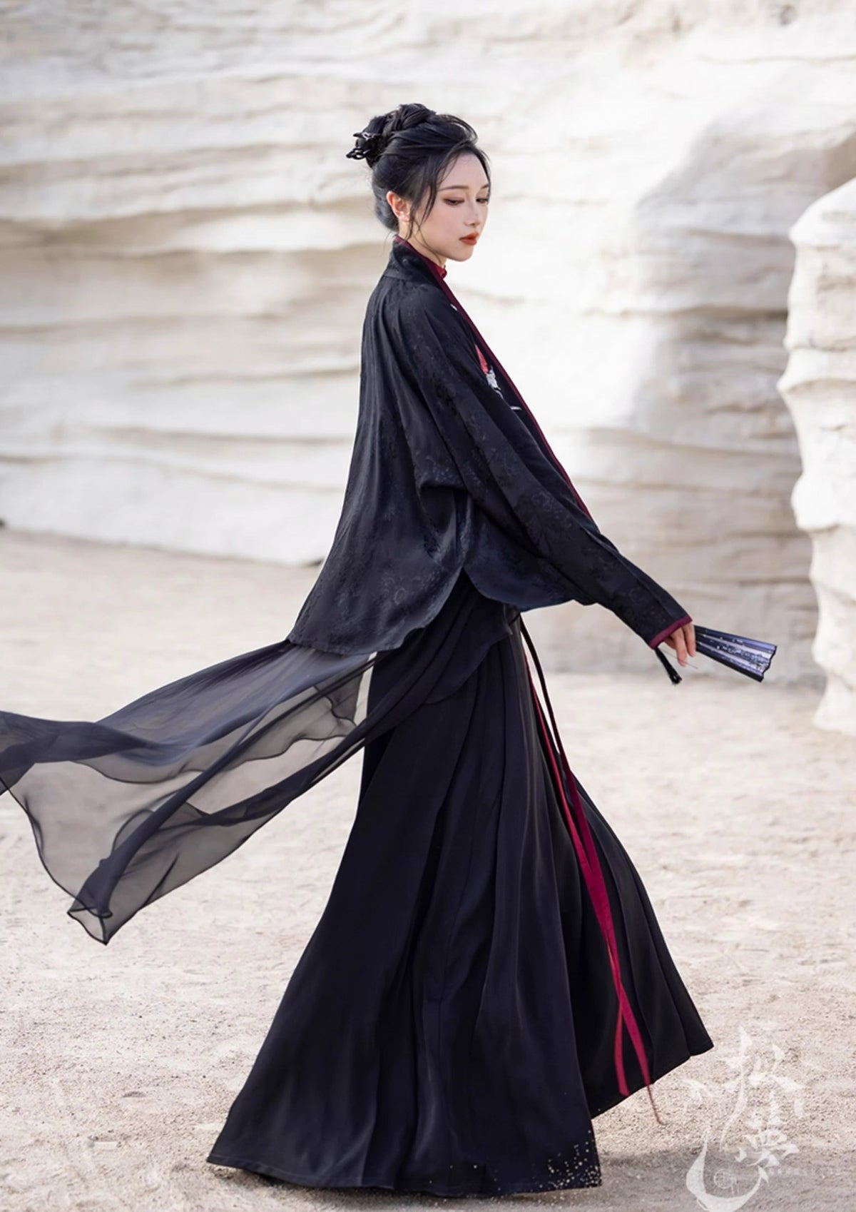 Velvet Rose | Modern 4-Pieces Pants Set (朱砂痣)