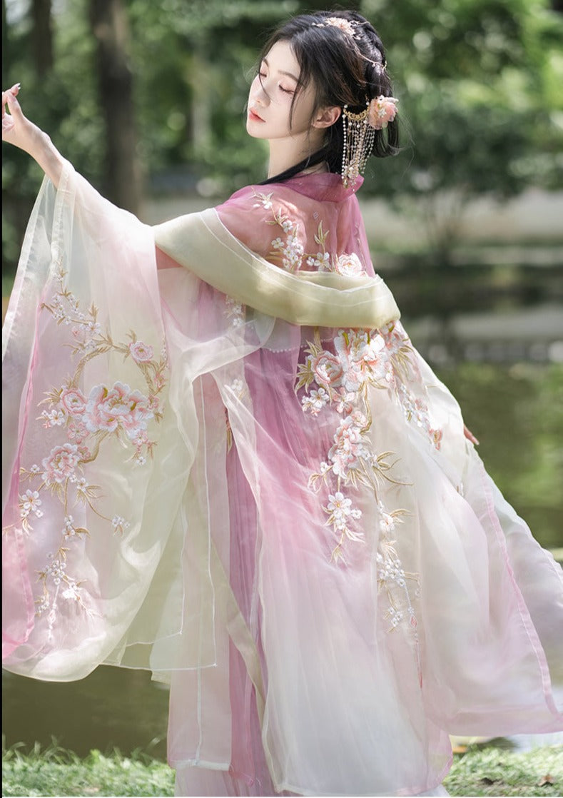 Faint Aroma | Tang Embroidered Hanfu (浮香绕曲)