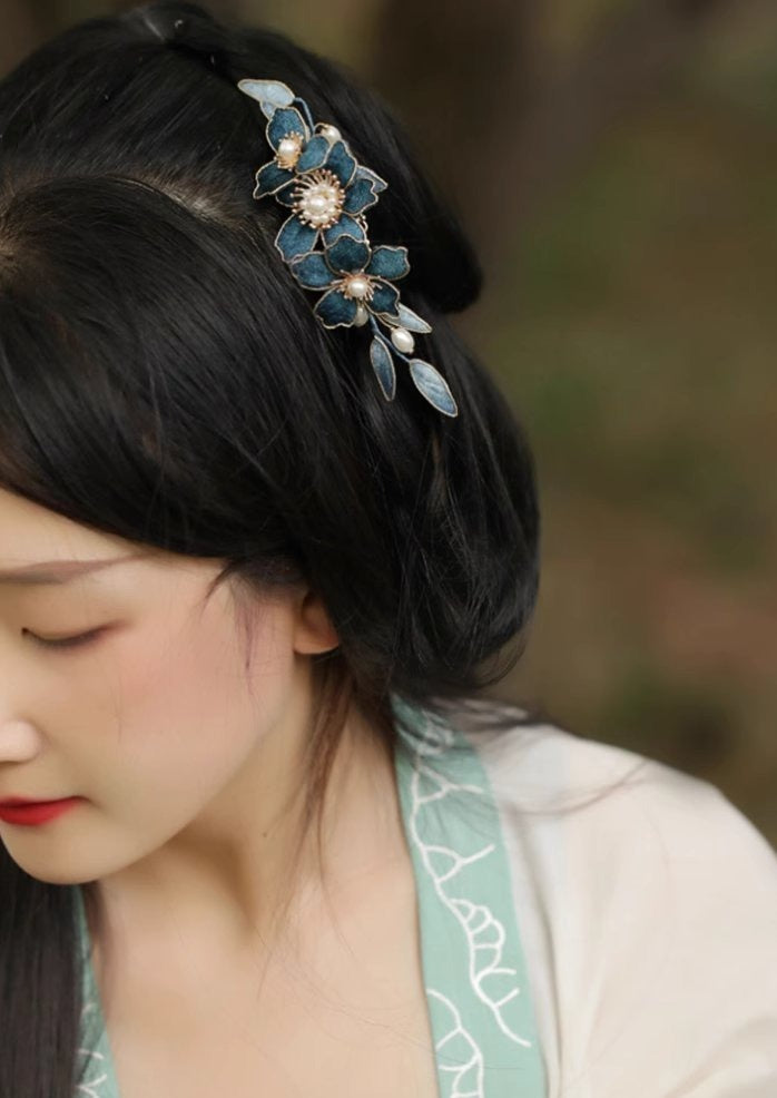 Blue Lotus | Fabric Floral Hairpin (蓝莲花)