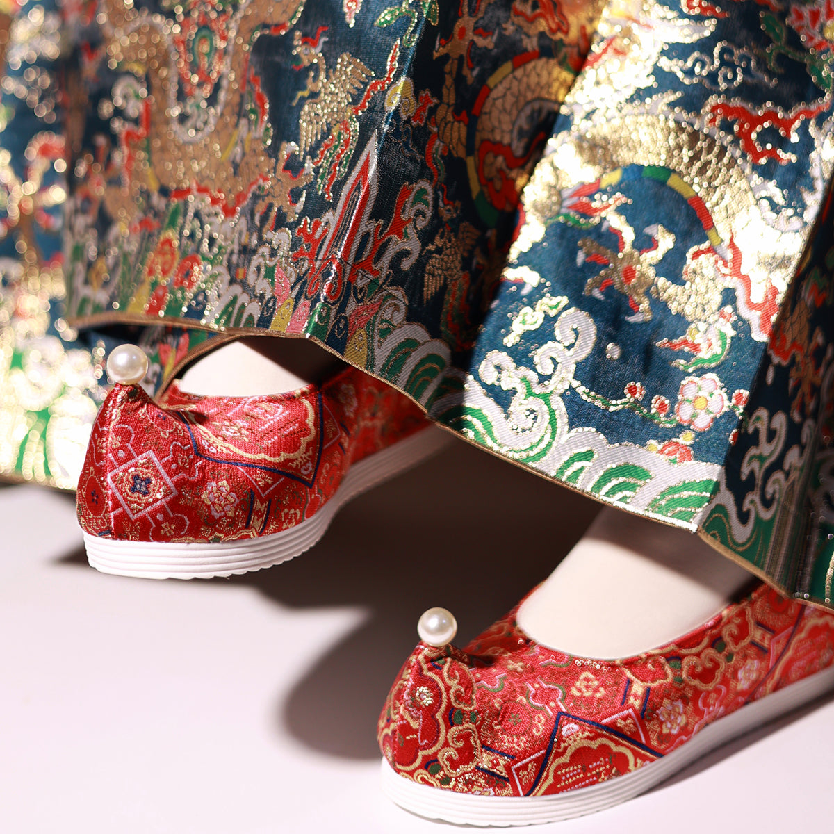 Jin Se | Embroidered Shoes(锦瑟）