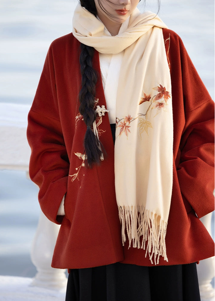 Plum Blossoms | Modern 3-Piece Set (倚梅香)