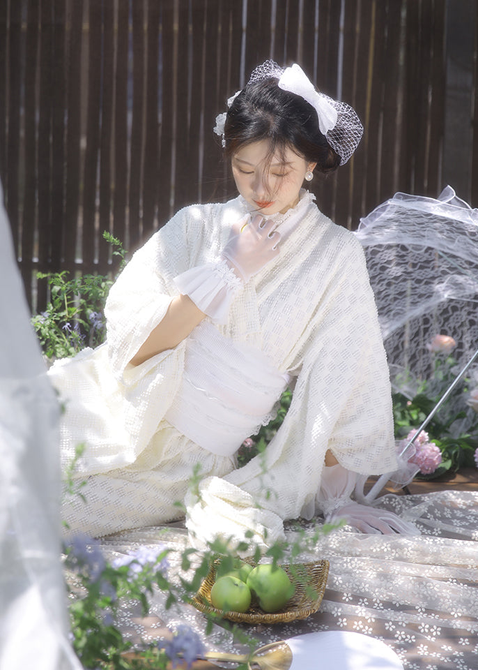 Yuki | 3-Piece Lace Asian Kimono (雪子)