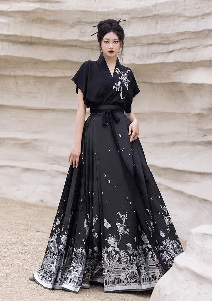 Black Widow | Modern 2-Pieces Hanfu (人间客)