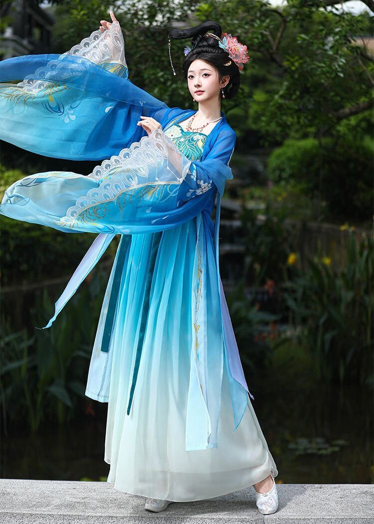Soaring Peacock | 4-Piece Plus Set (孔雀飞)
