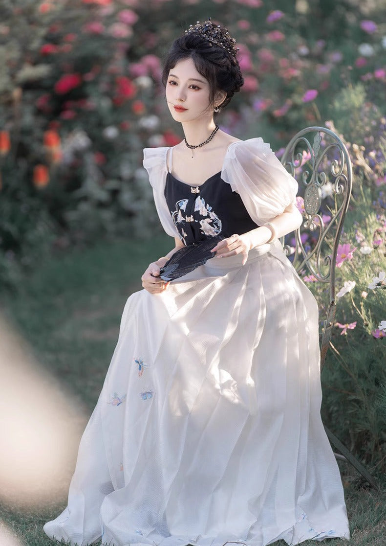 Garden Rabbit | Modern Puff Sleeves Dress (花间兔)