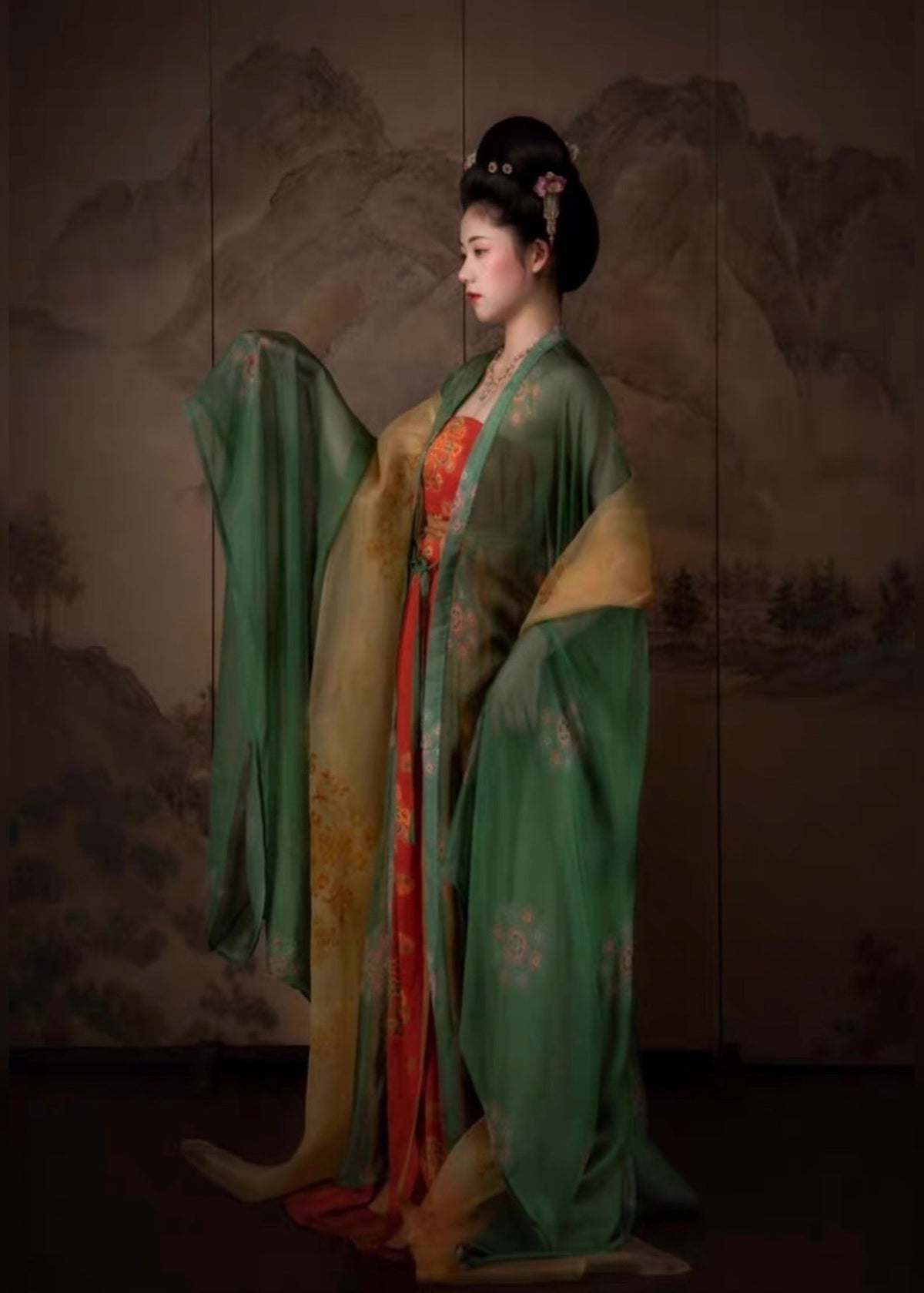 Night Banquet | 3-Piece Plus Hanfu (唐宫夜宴)