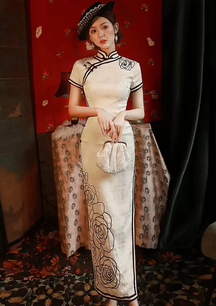 White Rose | Jacquard Qipao Dress (黑玫瑰与白玫瑰)