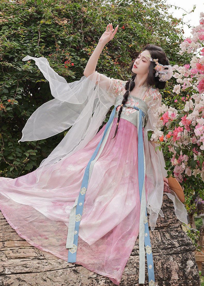 Lotus Fairy | 3-Piece Embroidered Hanfu (芙蕖)