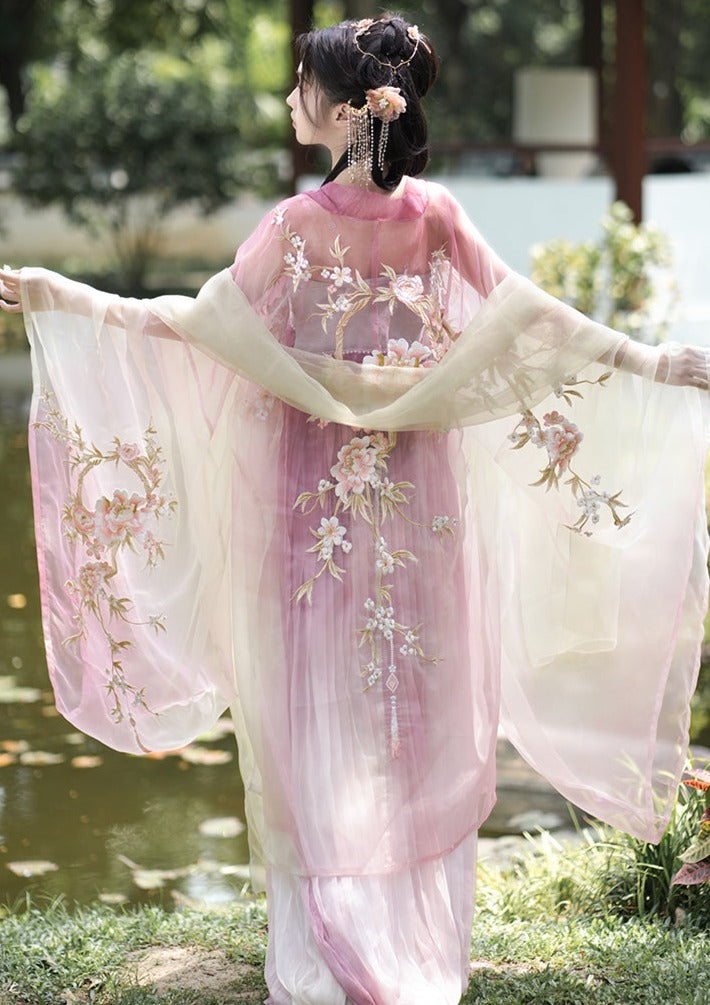 Faint Aroma | Tang Embroidered Hanfu (浮香绕曲)