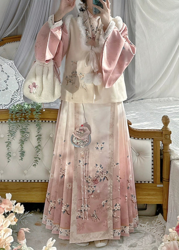 Snow Plum | 3-Piece Plus Winter Hanfu (梅花)