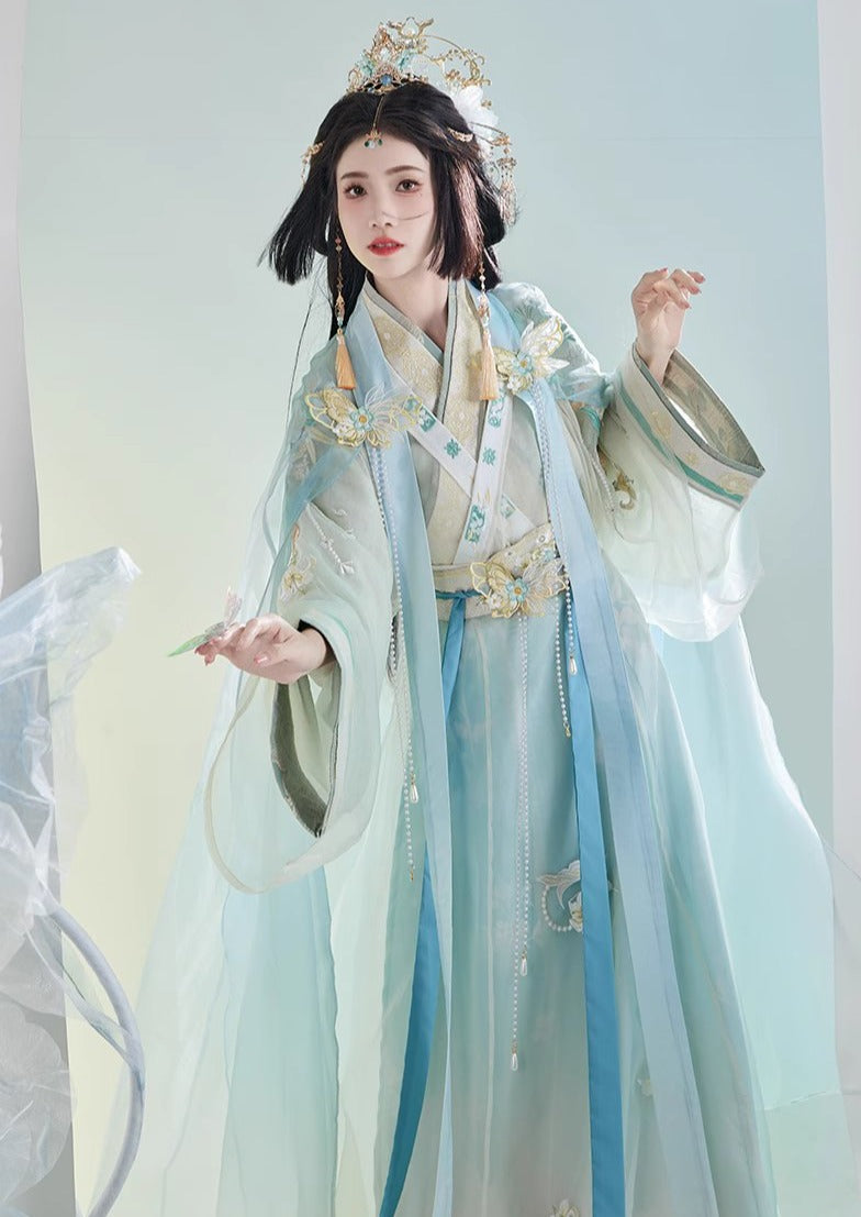 Spring Wind | 5-Pieces Embroidered Hanfu (岁岁春风)