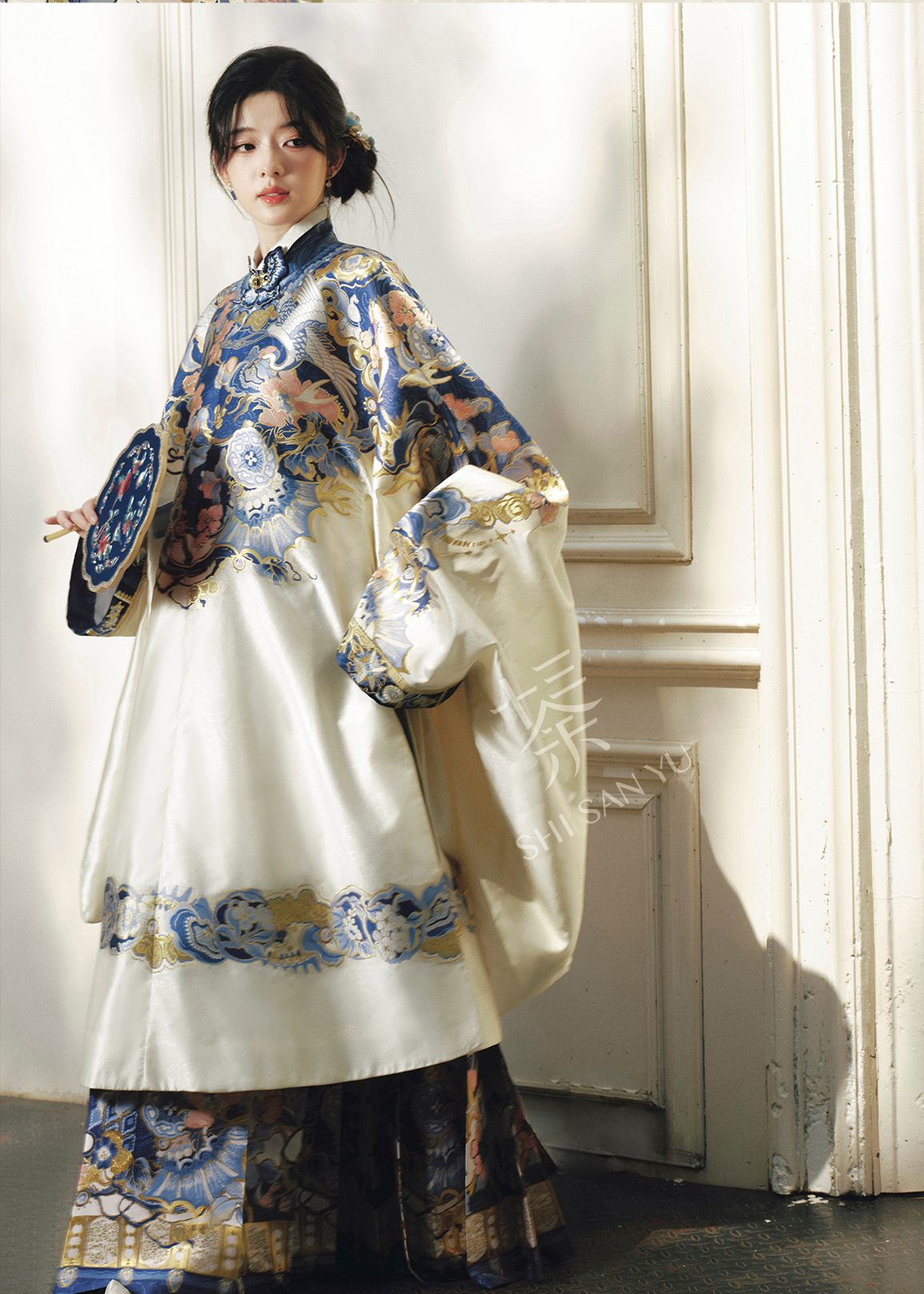 Alive | 2-Piece 2026 New Year Hanfu (万物生)