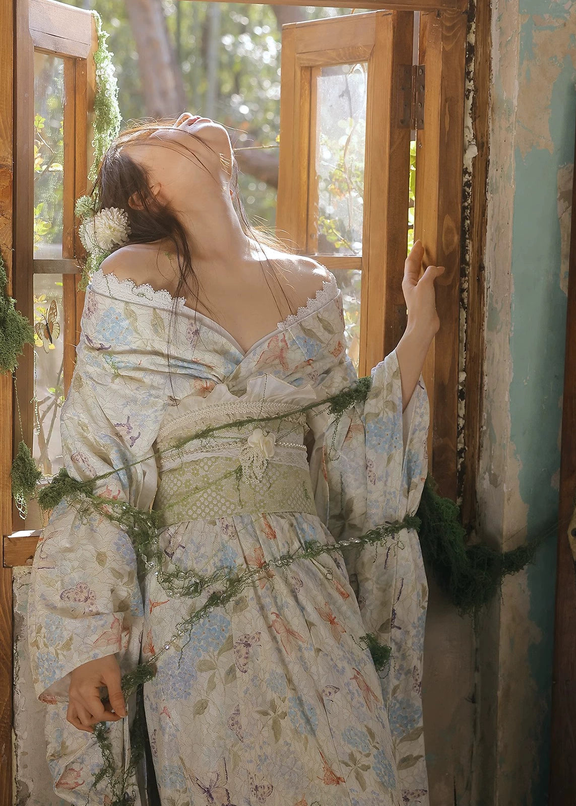 Butterfly & Blossom | 6-Piece Asian Kimono (蝶与花)