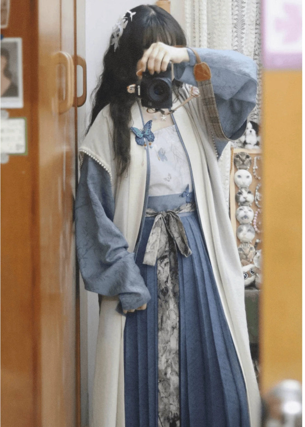 Azure Butterfly | 3-Piece Plus Pants Set (蓝蝶)