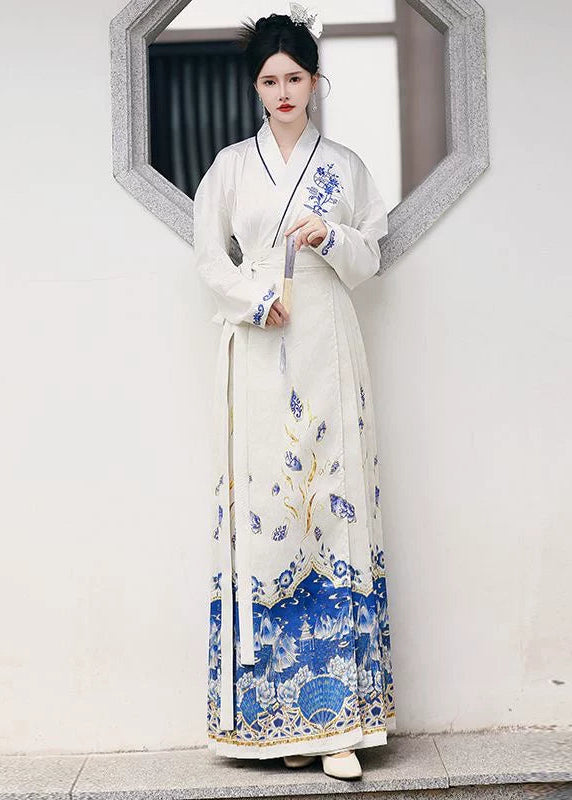 Blue & White Ode | Plus Embroidered Ma Mian Skirt Set (青花赋)