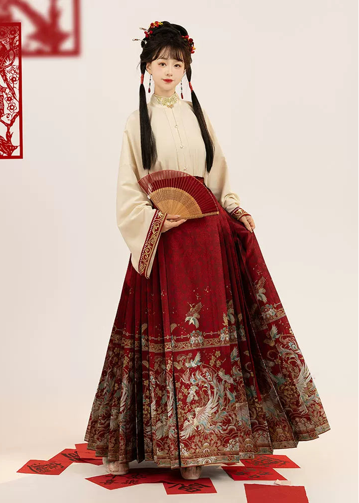 Snow Phoenix  | Modern Custom Made Ma Mian Skirt (雪凰)