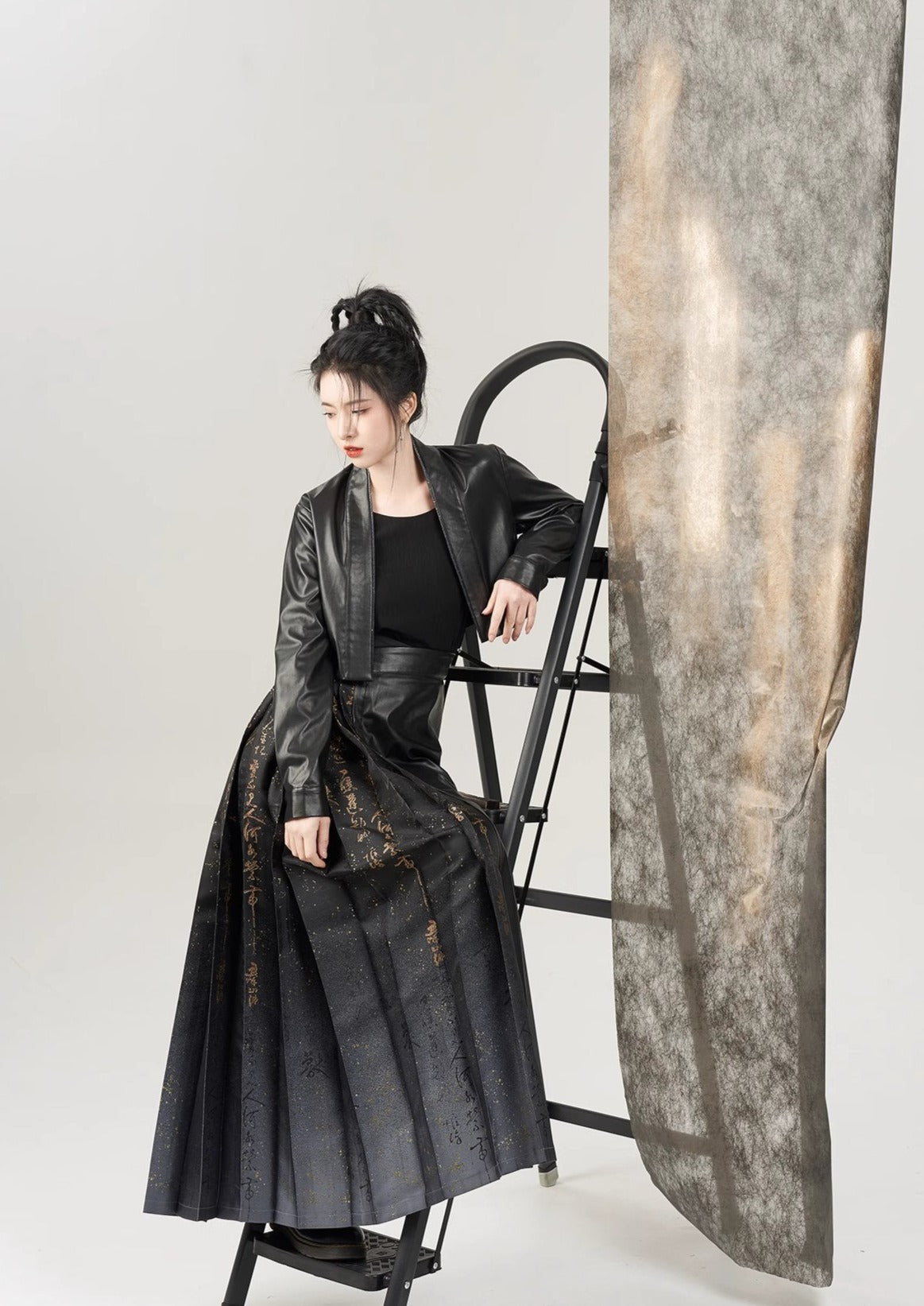 Midnight Ink | Modern 3-Pieces Faux Leather Set (浮墨)