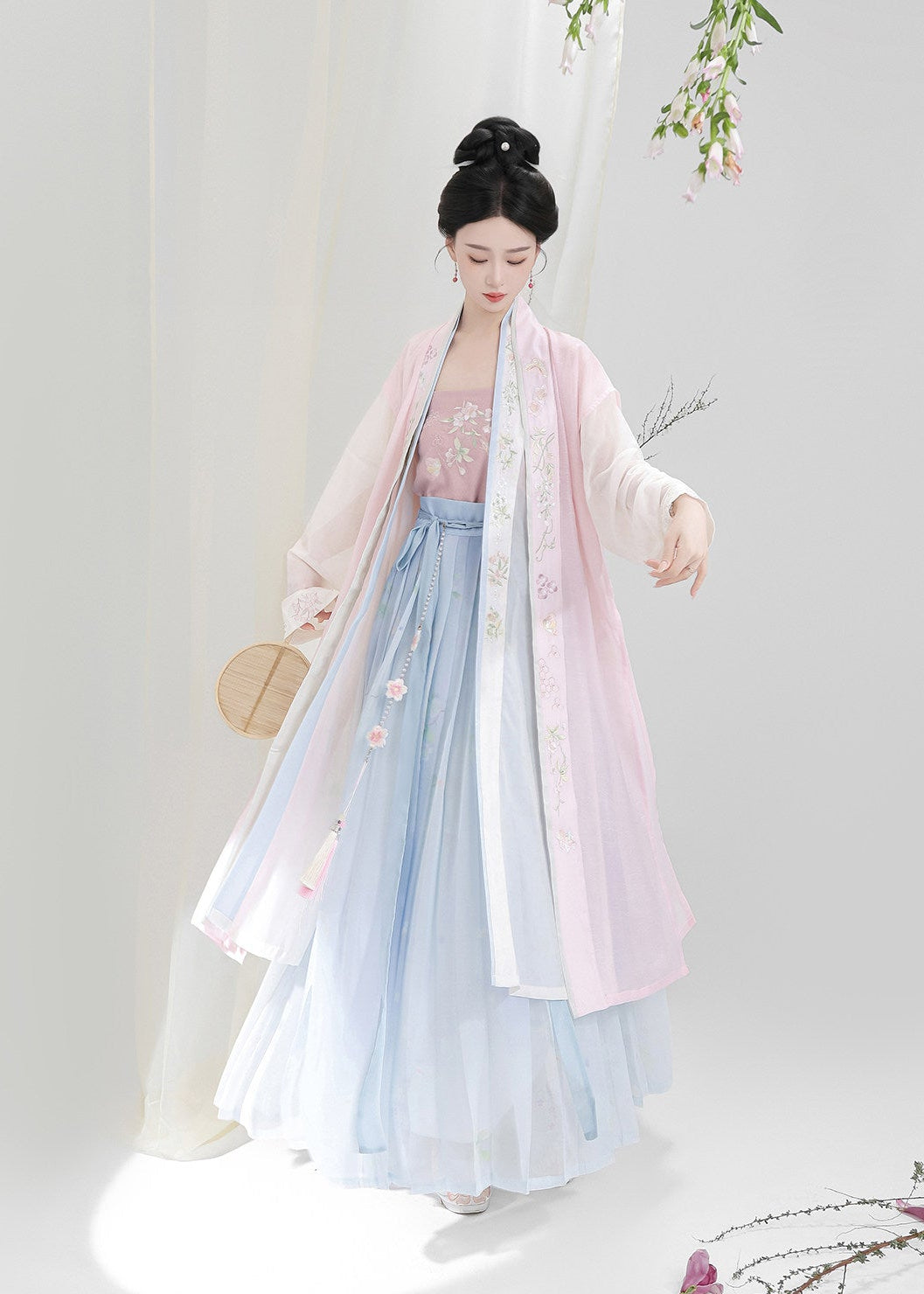 Early Summer | 3-Pieces Embroidered Set (初夏)