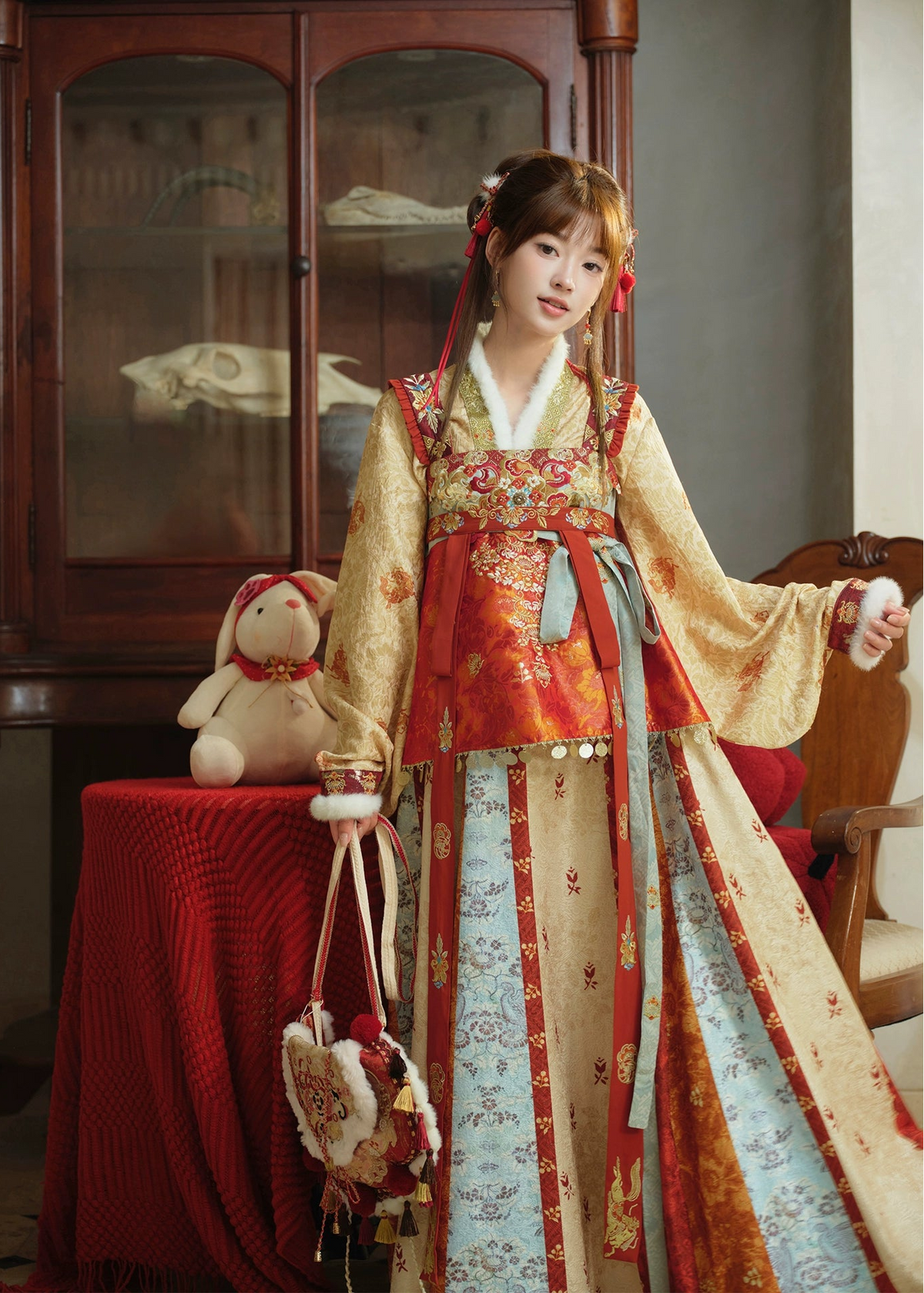 Golden Horse | 4-Piece 2026 New Year Hanfu (金马阳焰)