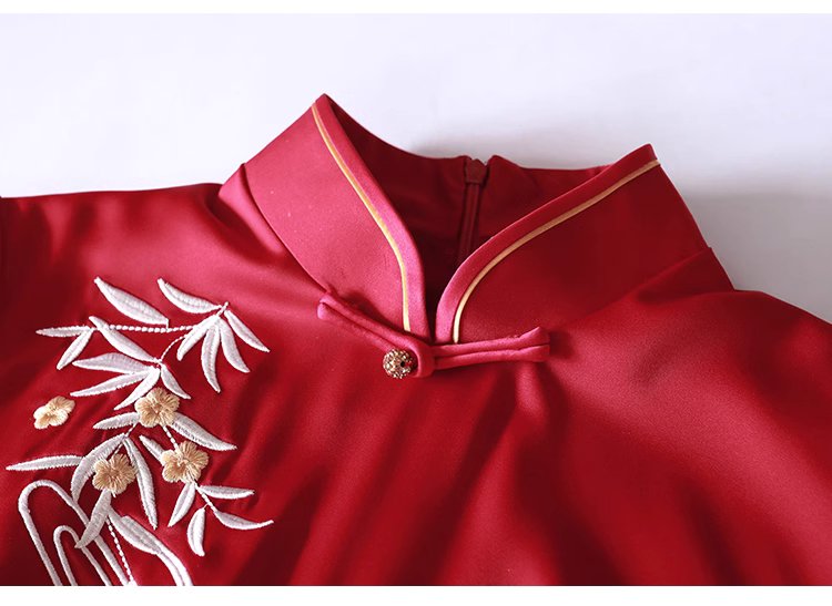 Crane | Red Qipao Dress (仙鹤)