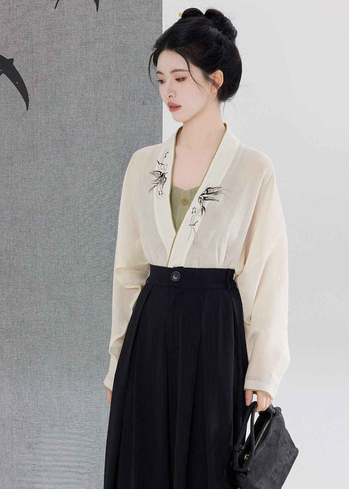 Swallow Melody | Modern 3-Piece Pants Set (弦上燕)