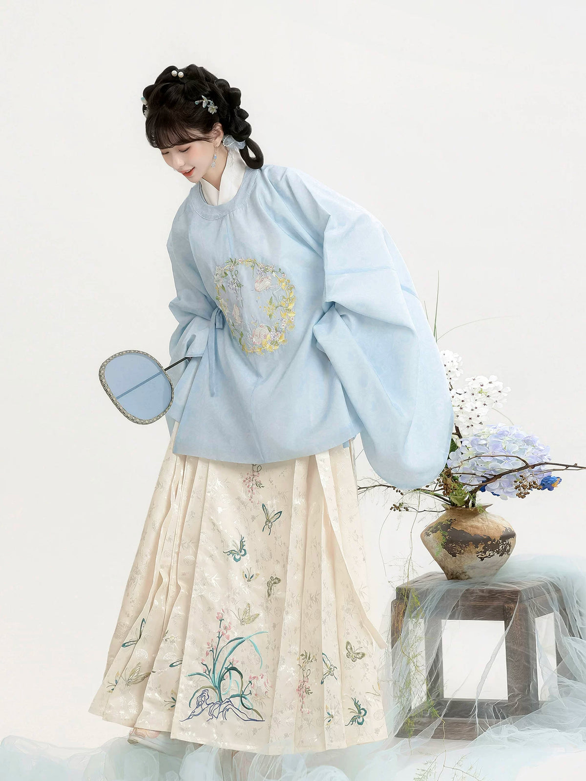 Moonlight Flower | 3-Piece Printed Hanfu (月下花眠)
