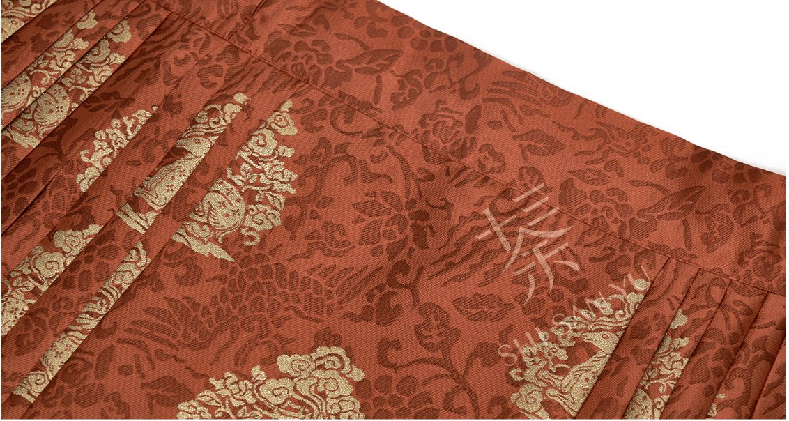 Deer & Lingzhi | 2-Piece 2027 New Year Hanfu (鹿衔芝)