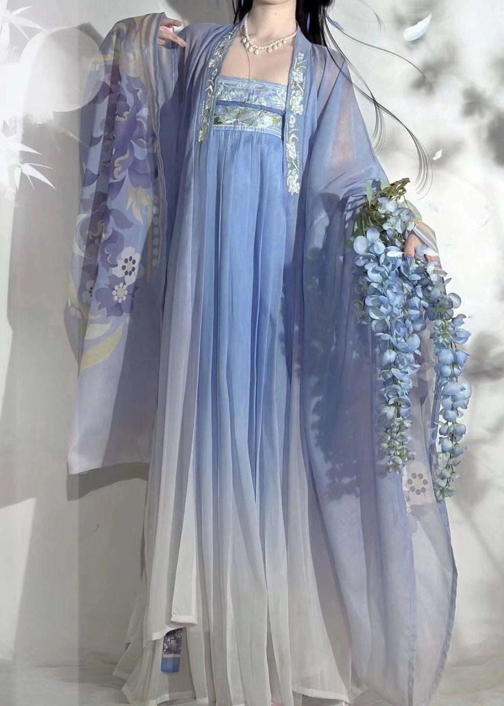 Blue Dream | 2-Piece Plus Hanfu (蓝色幽梦)