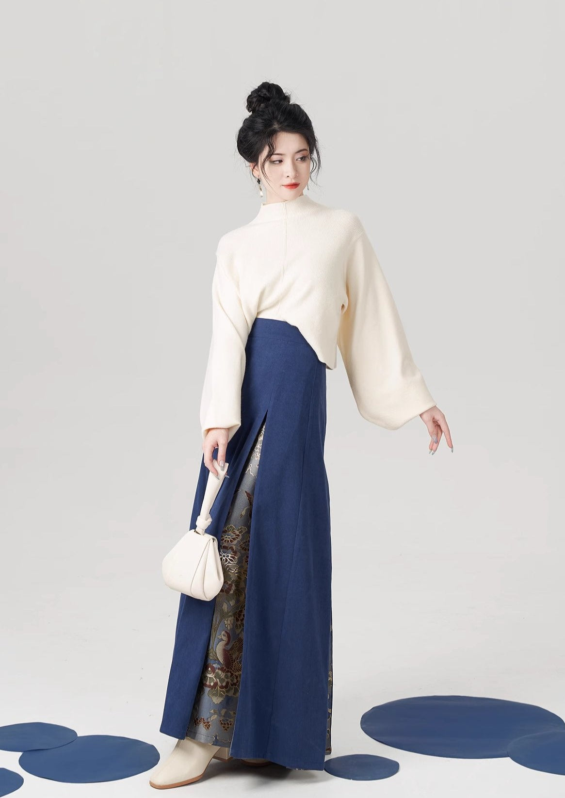 Harmony Time | Winter Modern San Jian Skirt Set (时和岁丰)