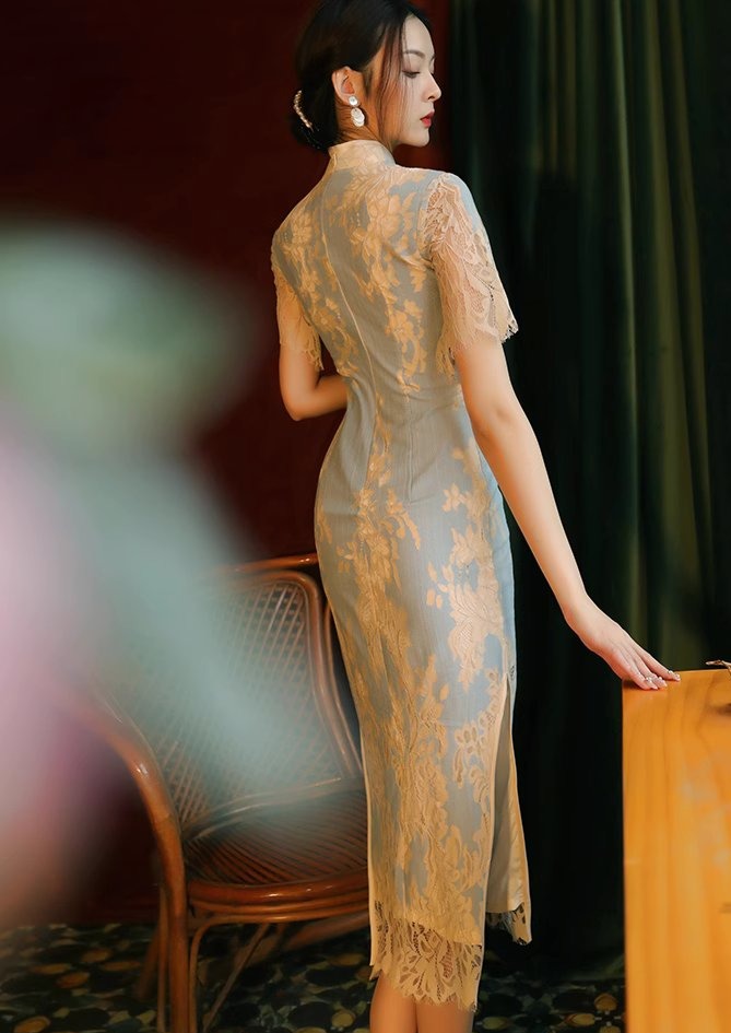 Miss Bai | Lace Qipao Dress (白小姐)