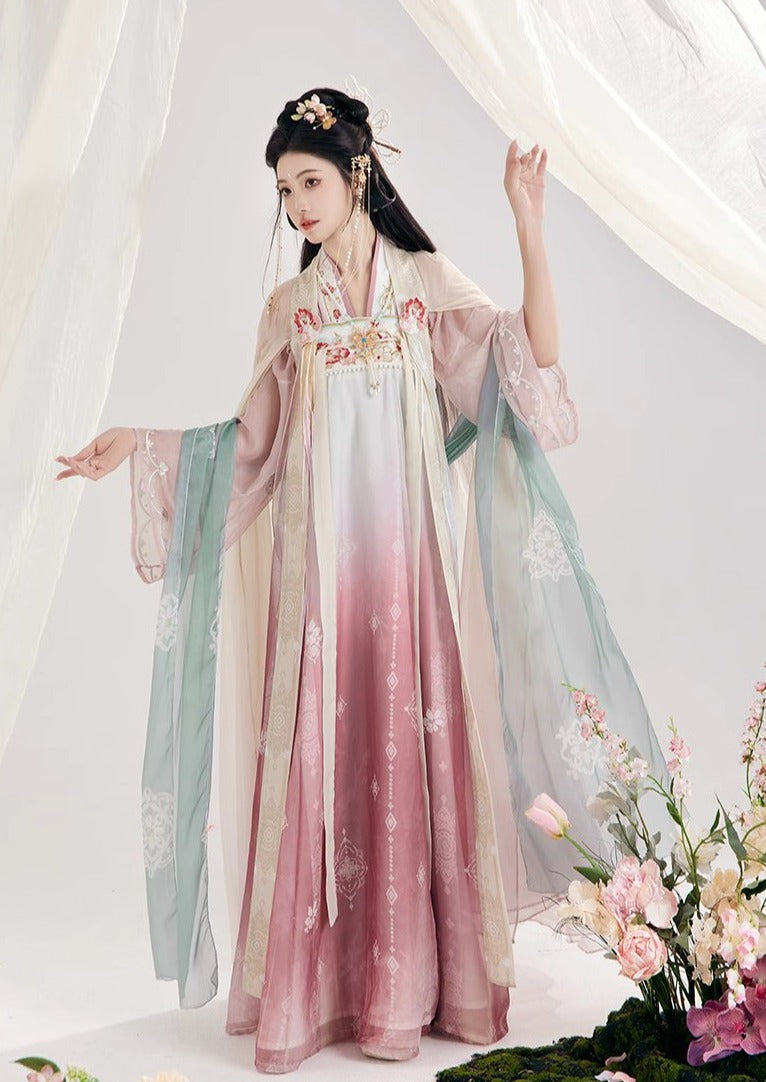 Sweet Peach | 4-Pieces Embroidered Hanfu (桃许春色)