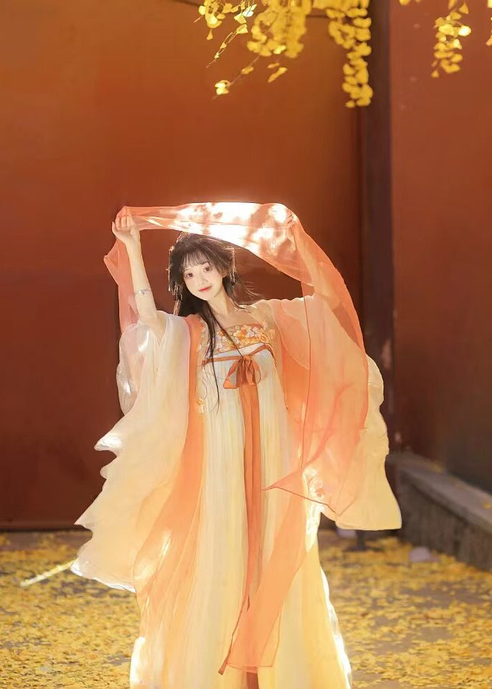 Golden Apricot | 3-Piece Embroidered Hanfu (金杏殿下)