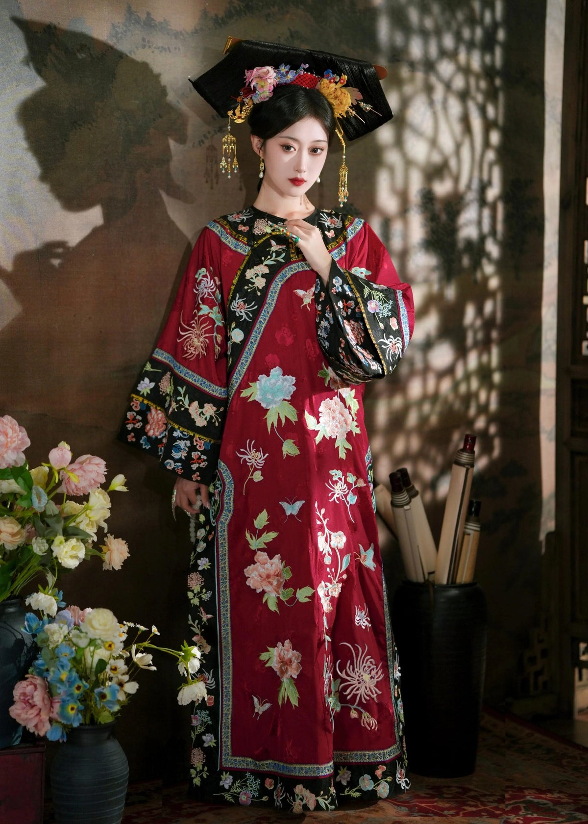 Sister Mei | Qing Manchu-style Embroidered Robe (眉姐姐)