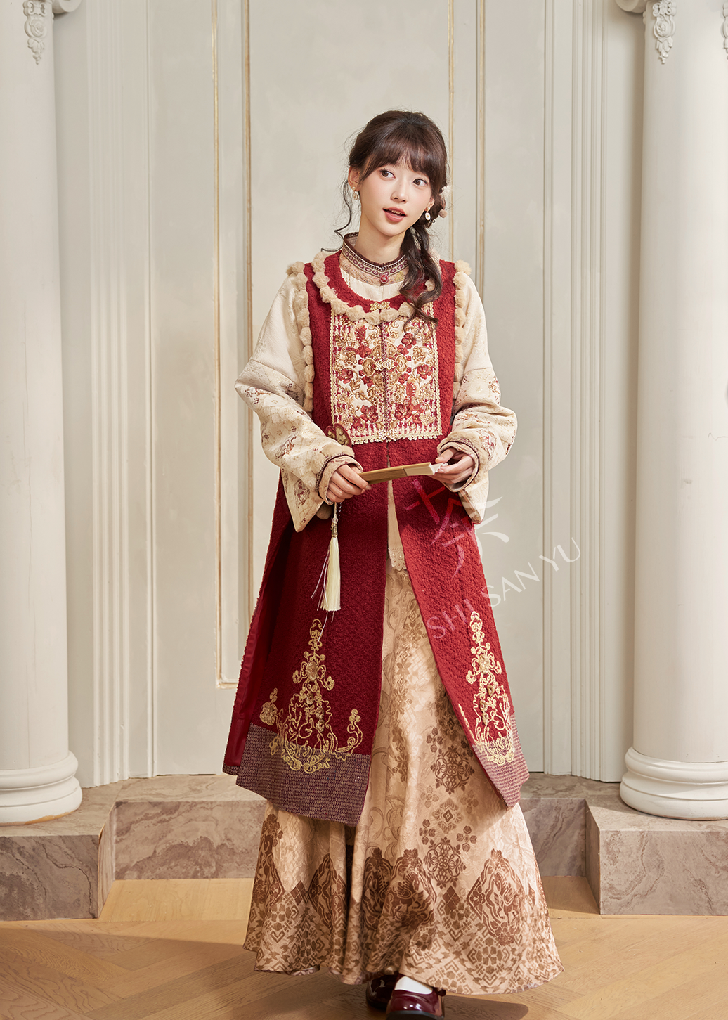 Crimson Steed | 4-Piece 2026 New Year Hanfu (赤马宝相)